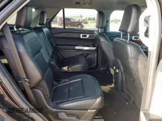 2022 Ford Explorer XLT with VIN 1FMSK7DH1NGA35734, listed as a Copart auction lot 58496155 with 60,526 mi miles and Salvage title. Bid and sale history available at DreamBid. Image 11.