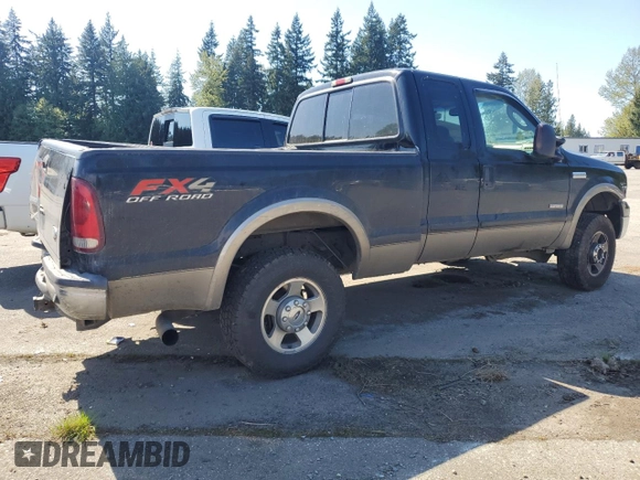 2005 Ford F-250 XL with VIN 1FTSX21P25EB15818, listed as a Copart auction lot 54222215 with 260,018 mi miles and Salvage Title. Bid and sale history available at DreamBid. Image 3.