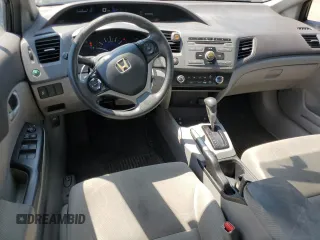2012 Honda Civic LX z VIN 19XFB2F50CE051626, wystawiony jako Copart lot #59477235 z przebiegiem 126 225 mil mil oraz Szkoda całkowita • Salvage title. Historia ofert i sprzedaży dostępna na DreamBid. Obrazek 8.