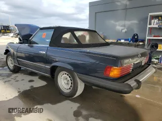 1983 Mercedes-Benz 380 SL with VIN WDBBA45A9DB026619, listed as a Copart auction lot 81116374 with 88,009 mi miles and Salvage Title. Bid and sale history available at carsss.com. Image 2.