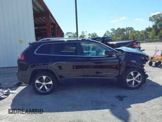 2019 Jeep Cherokee Limited z VIN 1C4PJLDX5KD487535, wystawiony jako IAAI lot #42263873 z przebiegiem 51 345 mil mil oraz . Historia ofert i sprzedaży dostępna na DreamBid. Obrazek 13.