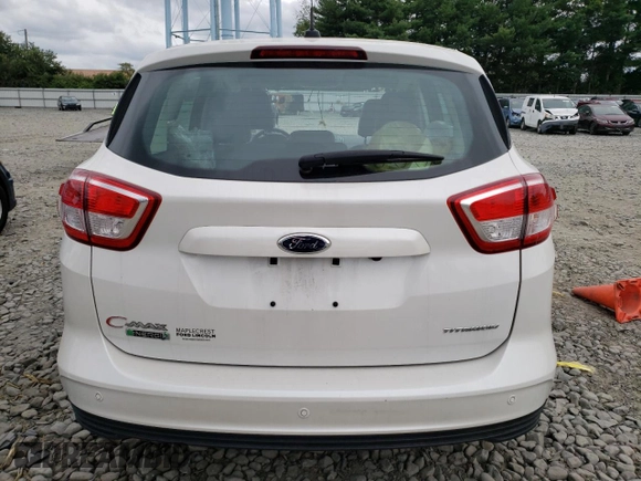 2017 Ford C-Max Energi Titanium with VIN 1FADP5FU4HL105029, listed as a Copart auction lot 65789023 with 28,962 mi miles. Bid and sale history available at carsss.com. Image 6.