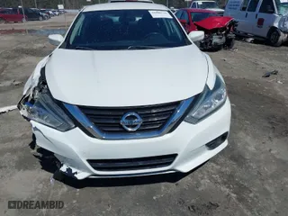 2018 Nissan Altima 2.5 SR with VIN 1N4AL3AP3JC134886, listed as a IAAI auction lot 41806510 with 171,653 mi miles. Bid and sale history available at carsss.com. Image 12.