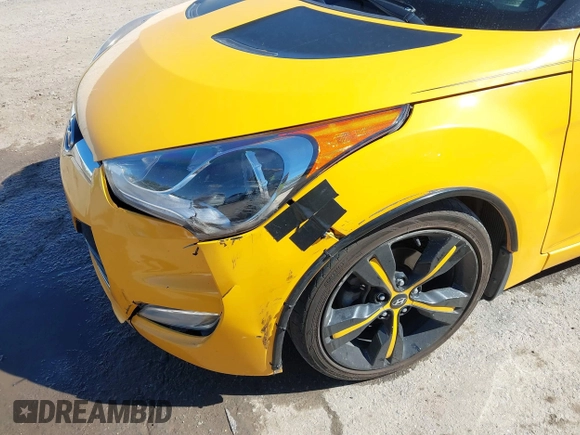 2013 Hyundai Veloster w/Gray Int with VIN KMHTC6AD8DU093272, listed as a IAAI auction lot 40407768 with 91,038 mi miles and . Bid and sale history available at DreamBid. Image 20.