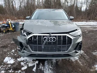2023 Audi Q3 Technik with VIN WA1FECF35P1112578, listed as a Copart auction lot 83089454 with 32,774 mi miles and Salvage Title. Bid and sale history available at carsss.com. Image 5.