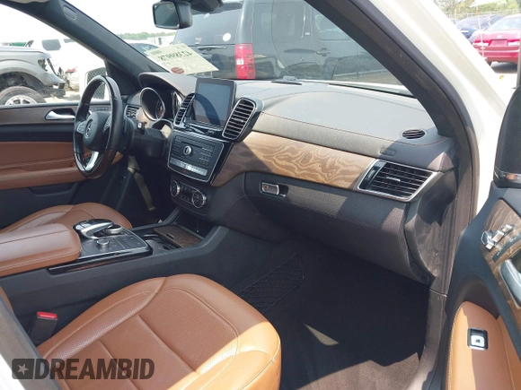 2018 Mercedes-Benz GLE 350 with VIN 4JGDA5HB6JB012687, listed as a IAAI auction lot 42389978 with 112,811 mi miles and . Bid and sale history available at DreamBid. Image 5.
