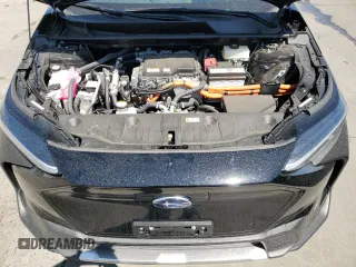 2024 Subaru Solterra Premium z VIN JTMABABA9RA064491, wystawiony jako Copart lot #52993485 z przebiegiem 9079 mil mil oraz Szkody całkowita. Historia ofert i sprzedaży dostępna na DreamBid. Obrazek 12.