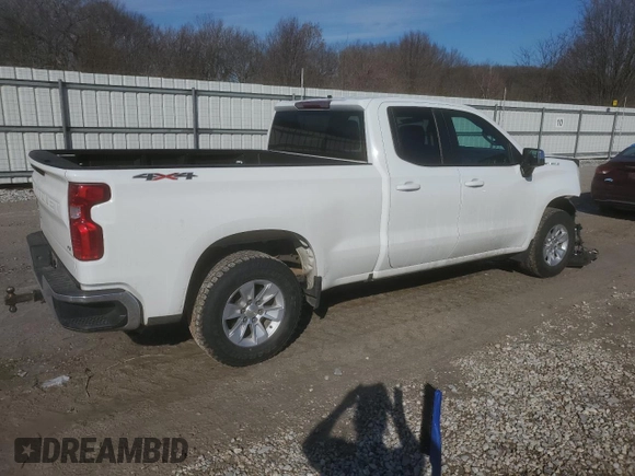 2020 Chevrolet Silverado 1500 LT with VIN 1GCRYDED3LZ230022, listed as a Copart auction lot 46489955 with 96,863 mi miles and Salvage Title. Bid and sale history available at carsss.com. Image 3.