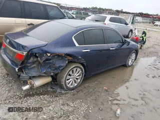 2013 Honda Accord EX z VIN 1HGCR2F71DA235754, wystawiony jako IAAI lot #42415716 z przebiegiem 157 642 mil mil oraz . Historia ofert i sprzedaży dostępna na DreamBid. Obrazek 4.