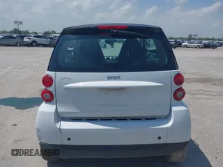 2009 Smart fortwo Pure with VIN WMEEJ31XX9K302737, listed as a IAAI auction lot 42124550 with 43,610 mi miles and . Bid and sale history available at DreamBid. Image 16.