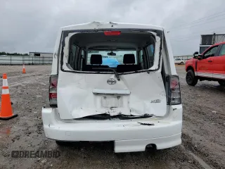 2005 Scion xB z VIN JTLKT324154025074, wystawiony jako Copart lot #56737945 z przebiegiem 222 857 mil mil oraz Szkody całkowita. Historia ofert i sprzedaży dostępna na DreamBid. Obrazek 6.