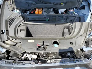 2023 Audi e-tron GT Premium Plus z VIN WAUFJBFW2P7003754, wystawiony jako Copart lot #53279094 z przebiegiem 7286 mil mil oraz . Historia ofert i sprzedaży dostępna na DreamBid. Obrazek 11.