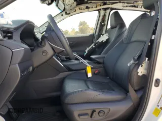 2024 Toyota Venza LE z VIN JTEAAAAH9RJ186457, wystawiony jako Copart lot #54193415 z przebiegiem 6 428 mil mil oraz Szkoda całkowita • Salvage title. Historia ofert i sprzedaży dostępna na DreamBid. Obrazek 7.