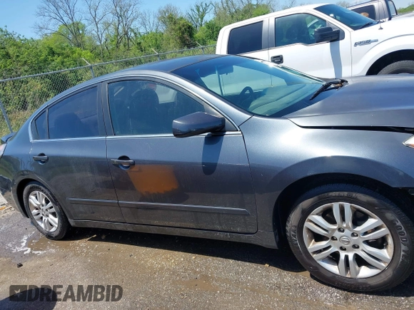 2011 Nissan Altima 2.5 S with VIN 1N4AL2AP2BC127181, listed as a IAAI auction lot 41961271 with 264,919 mi miles. Bid and sale history available at carsss.com. Image 13.