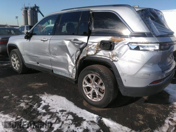 2023 Jeep Grand Cherokee Limited z VIN 1C4RJHBG4PC586661, wystawiony jako IAAI lot #41069064 z przebiegiem 22 209 mil mil oraz . Historia ofert i sprzedaży dostępna na DreamBid. Obrazek 3.