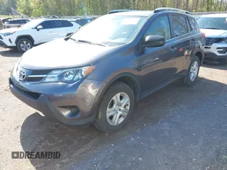 2015 Toyota RAV4 LE with VIN JTMBFREV6FJ041770, listed as a IAAI auction lot 41966580 with 92,808 mi miles. Bid and sale history available at carsss.com. Image 2.
