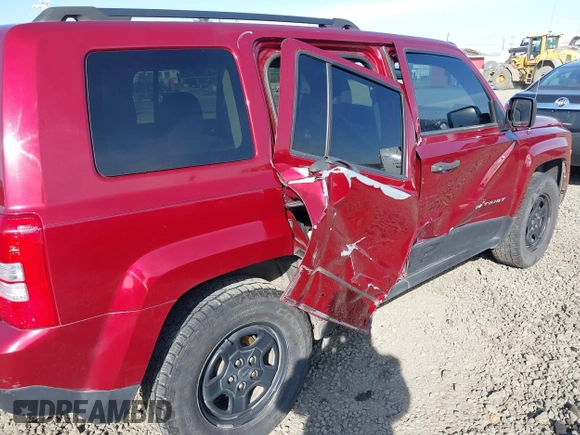 2016 Jeep Patriot Sport with VIN 1C4NJRBB2GD510987, listed as a IAAI auction lot 41993520 with 139,620 mi miles and . Bid and sale history available at DreamBid. Image 17.