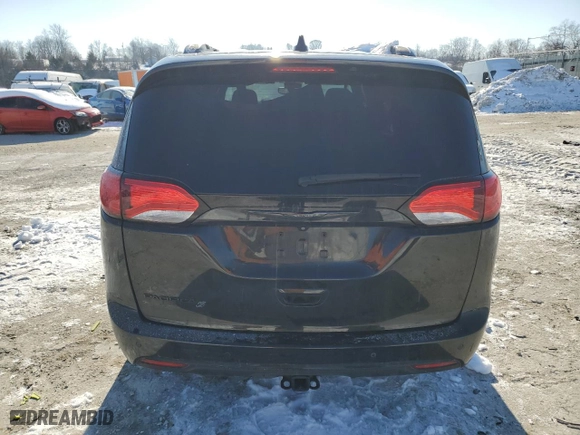 2018 Chrysler Pacifica Touring L with VIN 2C4RC1BG8JR182391, listed as a Copart auction lot 41506075 with NaN miles and Salvage Title. Bid and sale history available at carsss.com. Image 6.