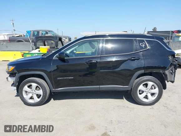 2018 Jeep Compass Latitude z VIN 3C4NJDBB2JT418038, wystawiony jako IAAI lot #42218494 z przebiegiem 28 934 mil mil oraz . Historia ofert i sprzedaży dostępna na DreamBid. Obrazek 15.