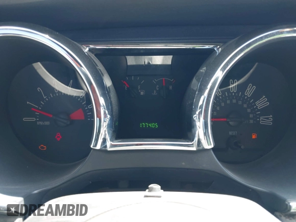 2005 Ford Mustang Deluxe with VIN 1ZVFT84N455197638, listed as a IAAI auction lot 42685049 with 177,405 mi miles and . Bid and sale history available at DreamBid. Image 7.