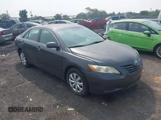 2009 Toyota Camry z VIN 4T1BE46K69U916788, wystawiony jako IAAI lot #42442554 z przebiegiem 170 486 mil mil oraz . Historia ofert i sprzedaży dostępna na DreamBid. Obrazek 1.