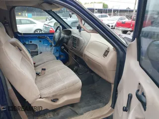 1998 Ford F-150 with VIN 1FTZF1724WNB82333, listed as a IAAI auction lot 42360914 with 262,775 mi miles and . Bid and sale history available at DreamBid. Image 5.