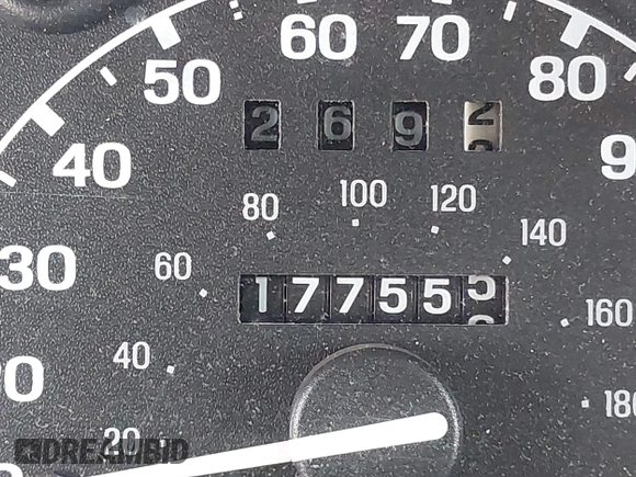 1997 Ford Explorer XL with VIN 1FMDU34E4VUD07874, listed as a IAAI auction lot 41830670 with 177,555 mi miles and . Bid and sale history available at DreamBid. Image 7.