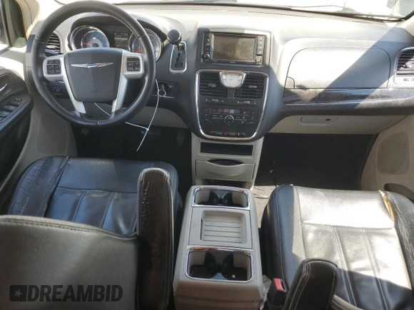 2014 Chrysler Town & Country Touring with VIN 2C4RC1BG9ER446515, listed as a Copart auction lot 56433365 with 336,343 mi miles and Clean Title. Bid and sale history available at DreamBid. Image 8.