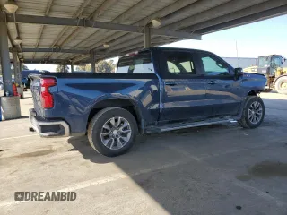 2022 Chevrolet Silverado 1500 LT with VIN 1GCUYDED5NZ218256, listed as a Copart auction lot 52565255 with 87,481 mi miles and Salvage Title. Bid and sale history available at DreamBid. Image 3.