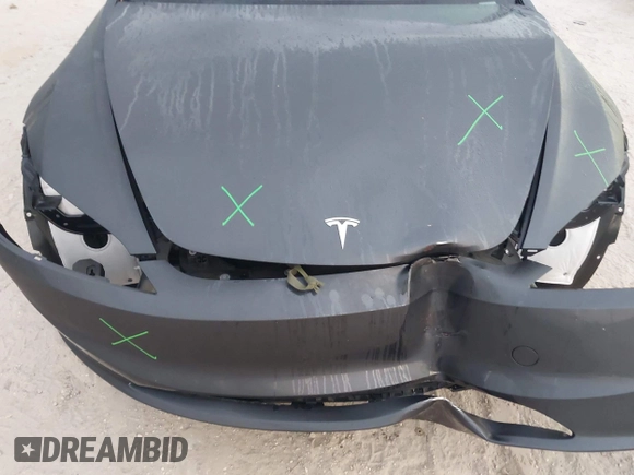 2024 Tesla Model 3 with VIN 5YJ3E1EA0RF748588, listed as a IAAI auction lot 41900733 with 2,547 mi miles. Bid and sale history available at carsss.com. Image 21.