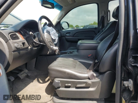2009 Chevrolet Tahoe 2LT z VIN 1GNFC23019R284361, wystawiony jako Copart lot #56073585 z przebiegiem 306 320 mil mil oraz Szkoda całkowita • Salvage title. Historia ofert i sprzedaży dostępna na DreamBid. Obrazek 7.