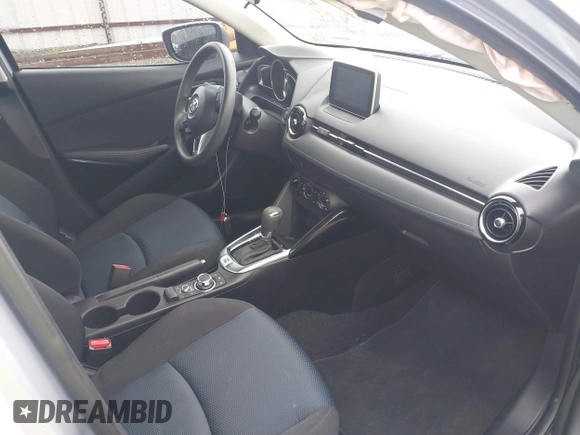 2014 Chevrolet Cruze LS with VIN 1G1PA5SH7E7139450, listed as a IAAI auction lot 42003875 with 172,449 mi miles and . Bid and sale history available at DreamBid. Image 5.