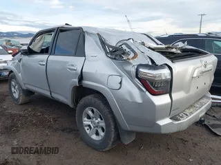 2022 Toyota 4Runner SR5 with VIN JTEMU5JR1N6008575, listed as a IAAI auction lot 41158760 with Not provided miles and . Bid and sale history available at DreamBid. Image 3.