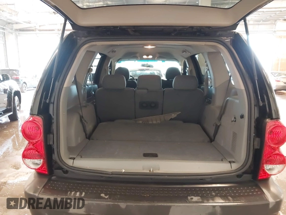 2008 Dodge Durango с VIN 1D8HB38N48F127746, выставлен на аукционе IAAI как лот 41371441 с пробегом 204 796 миль миль и . История ставок и продаж доступна на DreamBid. Изображение 17.