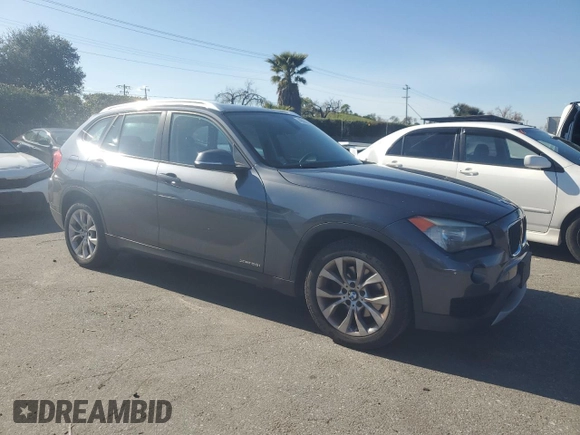 2013 BMW X1 xDrive28i with VIN WBAVL1C52DVR91167, listed as a Copart auction lot 49090395 with 74,323 mi miles and Clean Title. Bid and sale history available at carsss.com. Image 4.