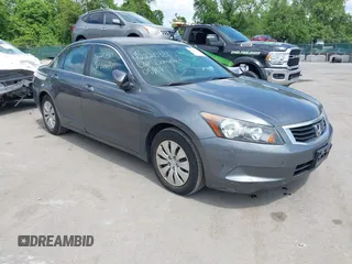 2010 Honda Accord LX z VIN 1HGCP2F30AA155568, wystawiony jako IAAI lot #42220330 z przebiegiem 163 355 mil mil oraz . Historia ofert i sprzedaży dostępna na DreamBid. Obrazek 1.