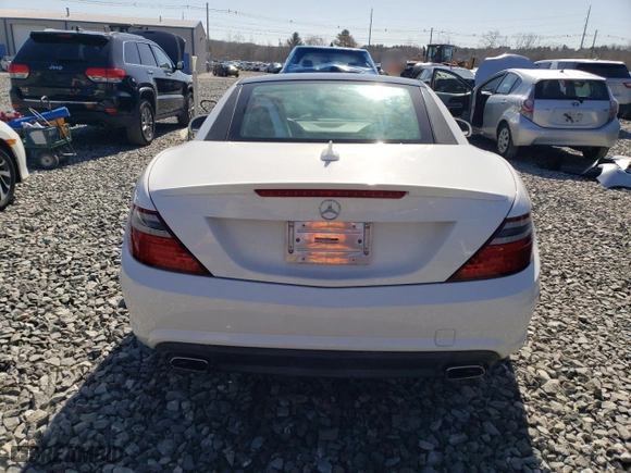 2015 Mercedes-Benz SLK-Class SLK 250 with VIN WDDPK4HA5FF099049, listed as a Copart auction lot 49161835 with 93,759 mi miles and Clean Title. Bid and sale history available at carsss.com. Image 6.
