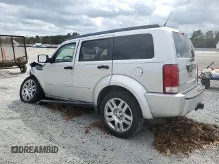2011 Dodge Nitro Heat z VIN 1D4PT4GX2BW537438, wystawiony jako Copart lot #51336685 z przebiegiem 193 046 mil mil oraz Szkody całkowita. Historia ofert i sprzedaży dostępna na DreamBid. Obrazek 2.