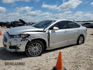 2014 Ford Fusion Titanium with VIN 3FA6P0SU7ER337512, listed as a Copart auction lot 56201325 with 89,826 mi miles and Salvage title. Bid and sale history available at DreamBid. Image 1.