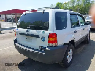 2007 Ford Escape XLS with VIN 1FMYU92Z07KB51308, listed as a IAAI auction lot 42076214 with 221,331 mi miles and . Bid and sale history available at DreamBid. Image 4.