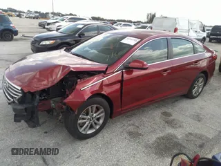 2016 Hyundai Sonata SE with VIN 5NPE24AF2GH261329, listed as a IAAI auction lot 41782532 with 119,451 mi miles and . Bid and sale history available at carsss.com. Image 2.