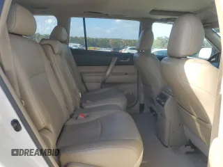 2010 Toyota Highlander Sport с VIN 5TDEK3EH1AS003021, выставлен на аукционе Copart как лот 78787504 с пробегом 161 208 миль миль и Списание • Salvage title. История ставок и продаж доступна на DreamBid. Изображение 11.