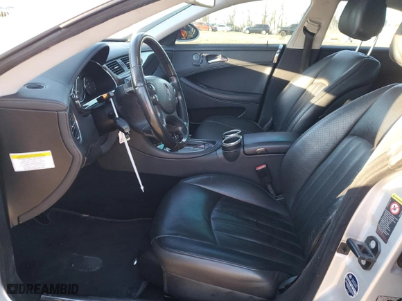 2008 Mercedes-Benz CLS-Class 5.5L with VIN WDDDJ72X28A115809, listed as a Copart auction lot 49288705 with 179,295 mi miles and Salvage Title. Bid and sale history available at carsss.com. Image 7.