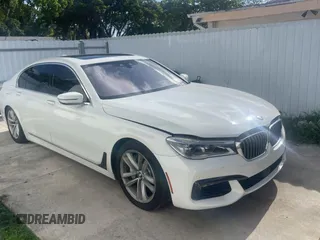 2016 BMW 7 Series 750i xDrive с VIN WBA7F2C55GG419122, выставлен на аукционе Copart как лот 61731295 с пробегом 115 802 миль миль и Чистый • Clean title. История ставок и продаж доступна на DreamBid. Изображение 1.