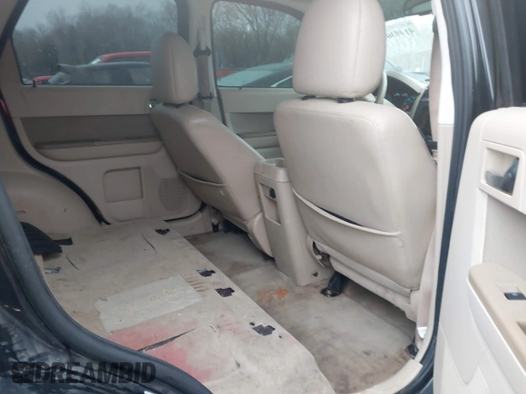 2012 Ford Escape Limited с VIN 1FMCU9EGXCKB40623, выставлен на аукционе IAAI как лот 41493042 с пробегом 121 960 миль миль и . История ставок и продаж доступна на DreamBid. Изображение 8.