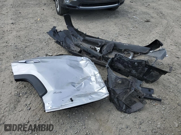 2024 Toyota RAV4 Hybrid XLE Premium with VIN 4T3B6RFV7RU148573, listed as a Copart auction lot 58340474 with 1,193 mi miles and Salvage title. Bid and sale history available at DreamBid. Image 13.