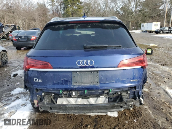 2022 Audi Q5 S line Premium Plus with VIN WA1EAAFY0N2029929, listed as a Copart auction lot 43619955 with 0 mi miles and Salvage Title. Bid and sale history available at carsss.com. Image 6.