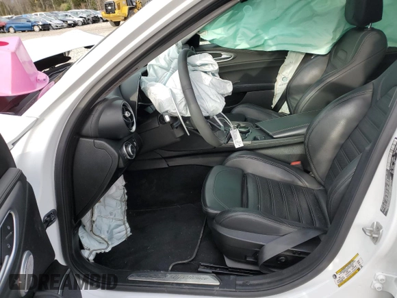 2017 Alfa Romeo Giulia Ti with VIN ZARFAEEN1H7552950, listed as a Copart auction lot 67524392 with 45,009 mi miles. Bid and sale history available at carsss.com. Image 7.