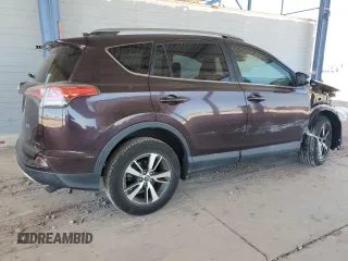2018 Toyota RAV4 XLE with VIN 2T3WFREV4JW501665, listed as a Copart auction lot 58071805 with 47,777 mi miles and Salvage title. Bid and sale history available at DreamBid. Image 3.