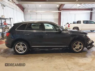 2017 Audi Q5 Premium with VIN WA1C2AFP7HA068989, listed as a IAAI auction lot 41753832 with 88,033 mi miles. Bid and sale history available at carsss.com. Image 13.
